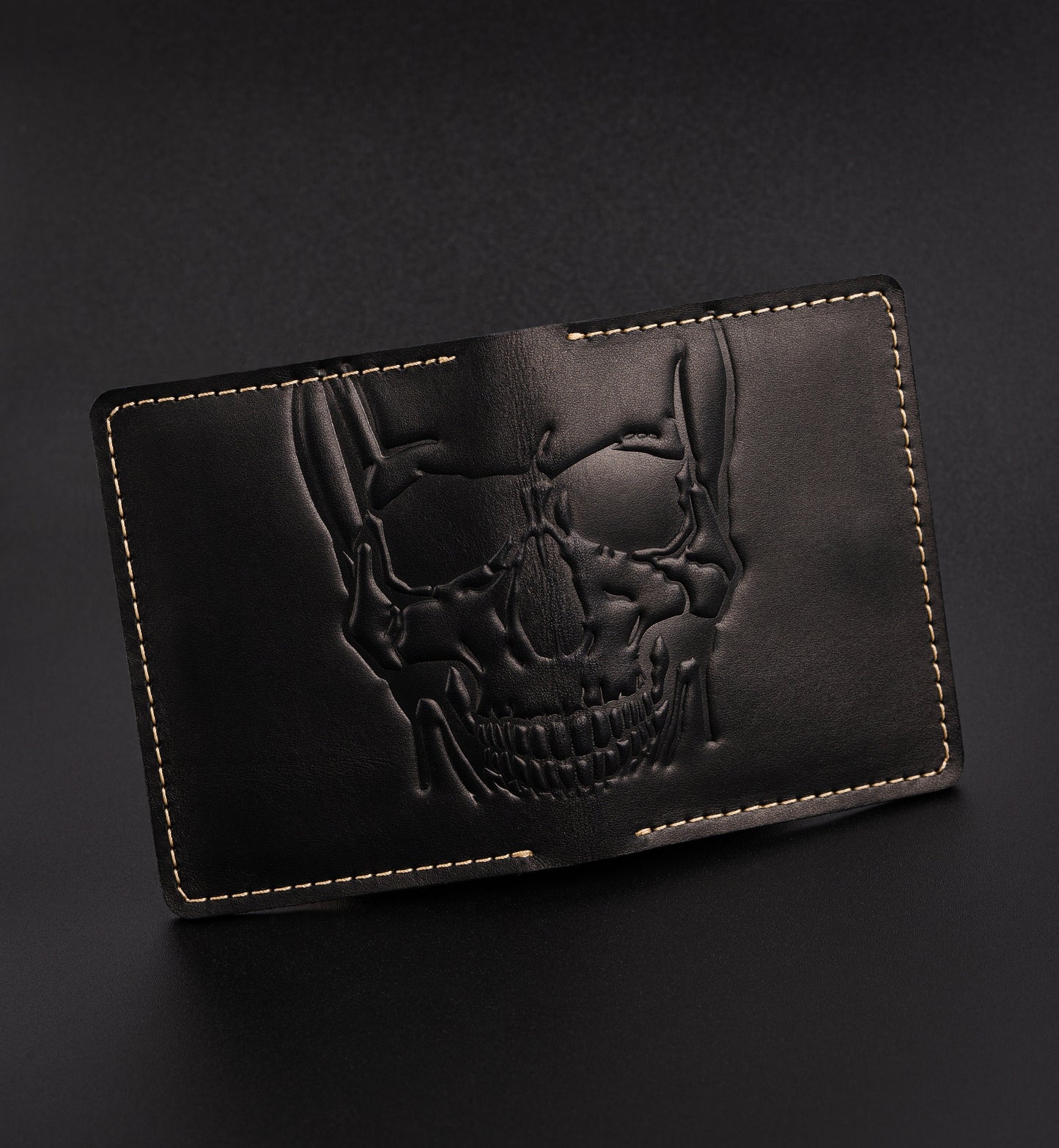 Leather Card Holder Wallet, Travel Card Holder, Ultra Slim Card Holder with Minimalist Design, Unisex Credit Card Wallet