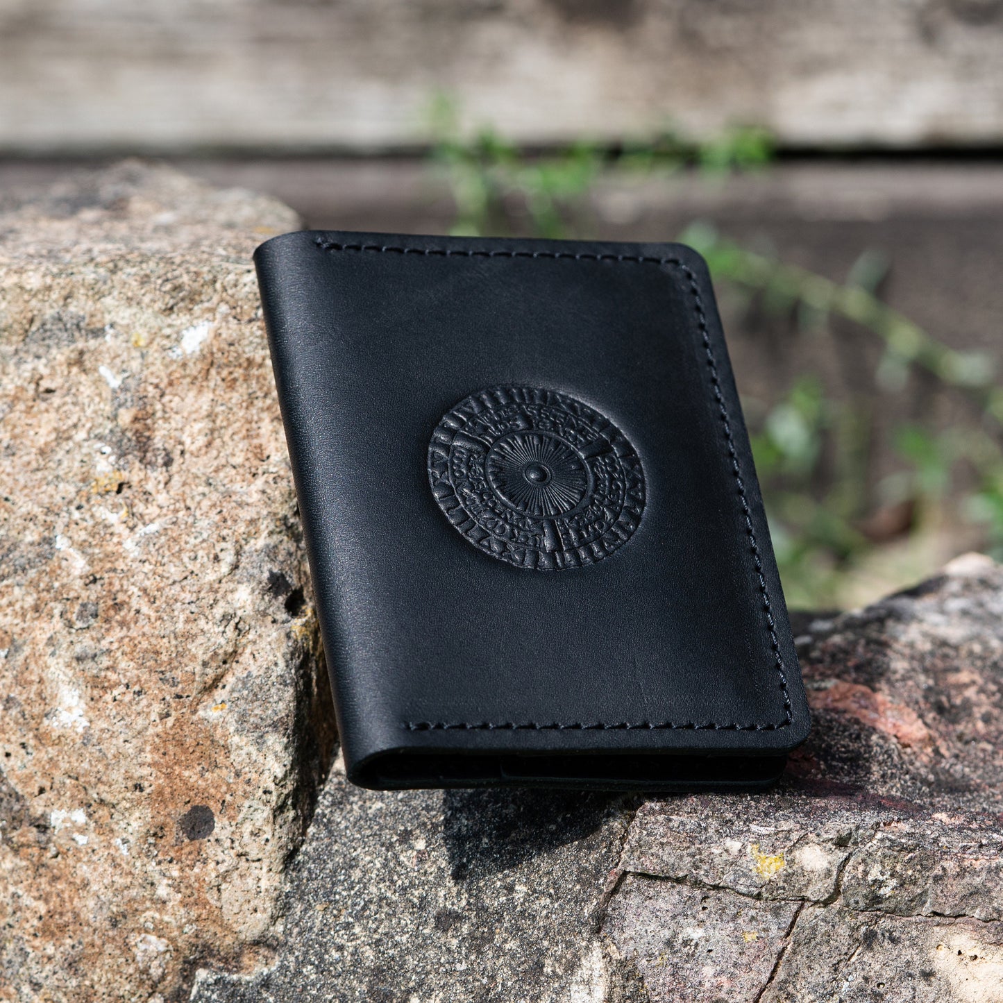 Leather Card Holder Wallet, Travel Card Holder, Ultra Slim Card Holder with Minimalist Design, Unisex Credit Card Wallet