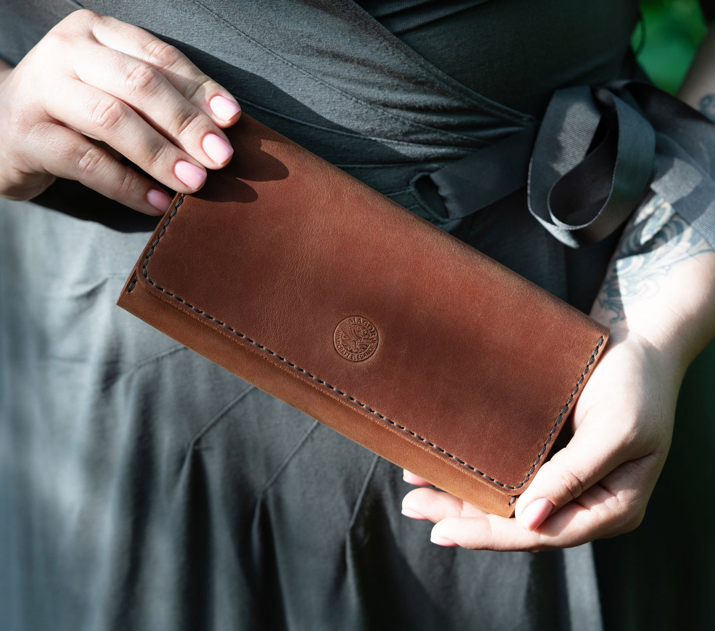 Handmade Leather Wallet with Zip Coin Pouch and Card Slots - Classic Elegance