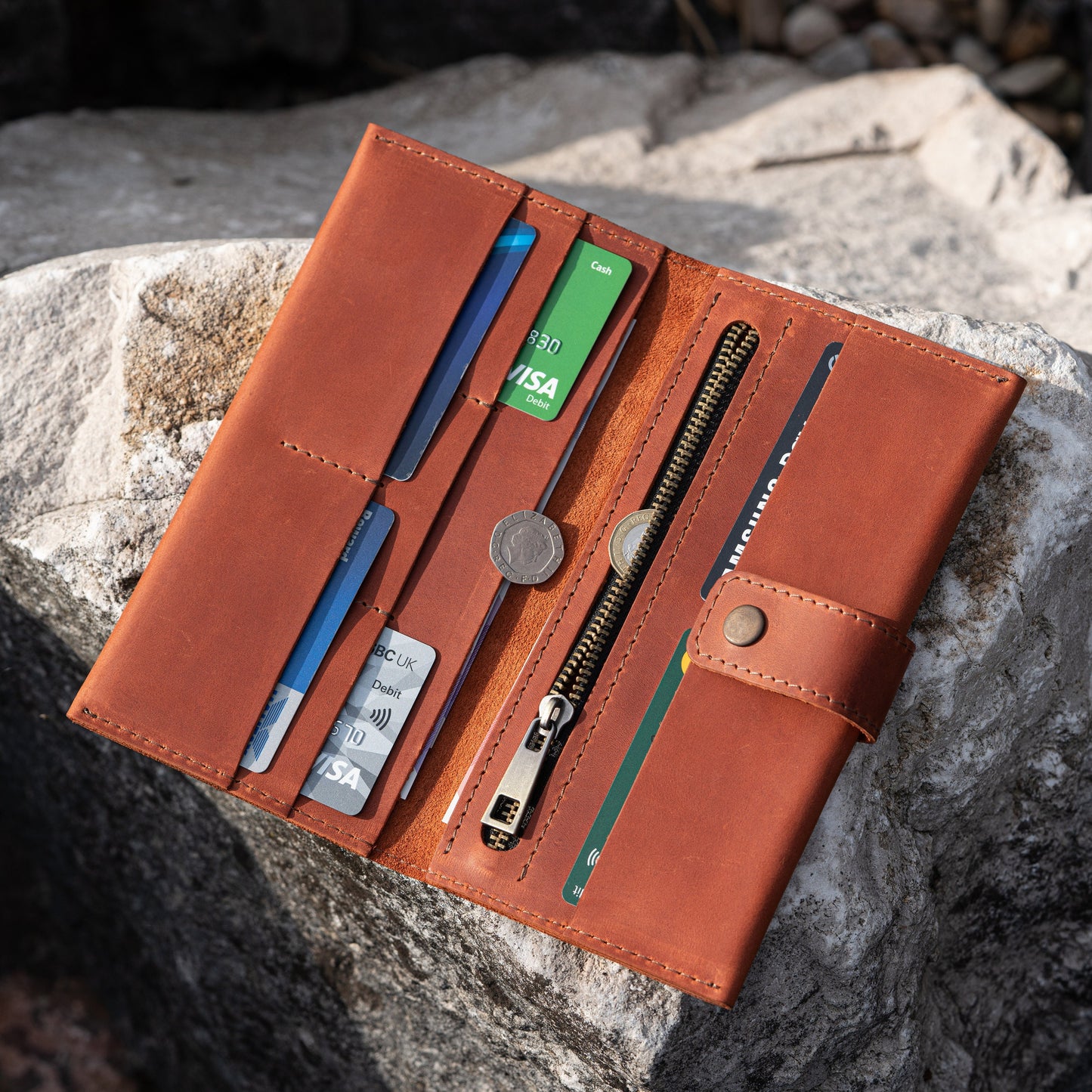 Handmade Leather Wallet with Zip Coin Pouch and Card Slots - Classic Elegance